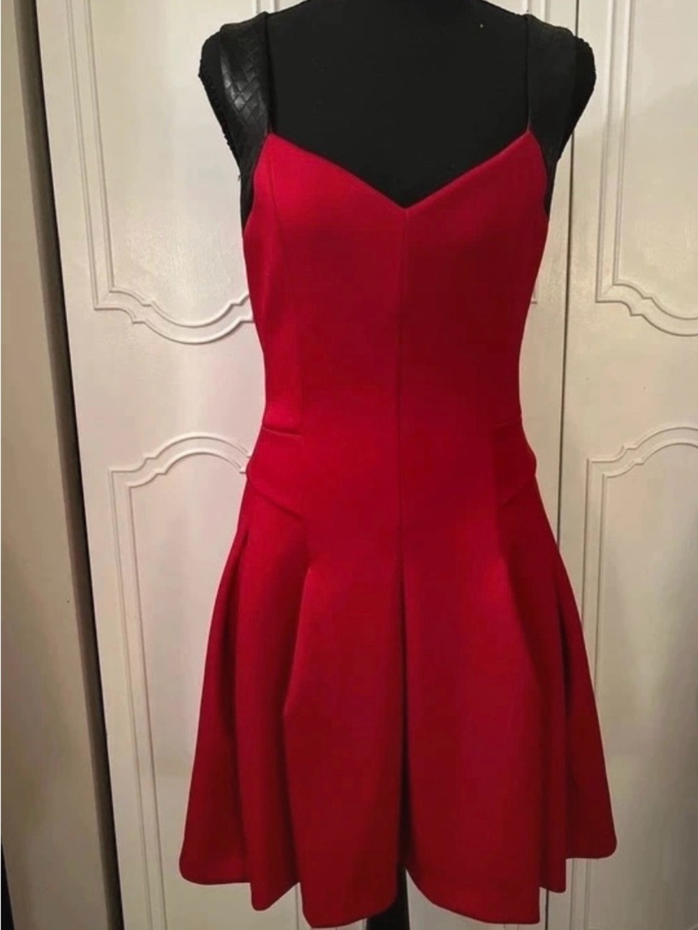 Guess Red Sleeveless Fit-and-Flare Mini Dress